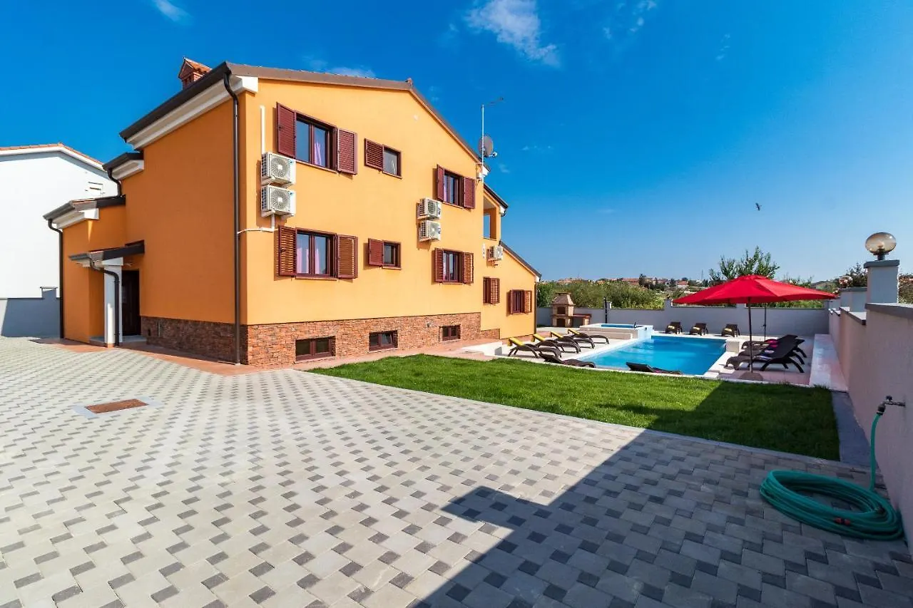 Luxury Villa Hedone With Pool & Whirpool In Pula Near The Beach Croatia